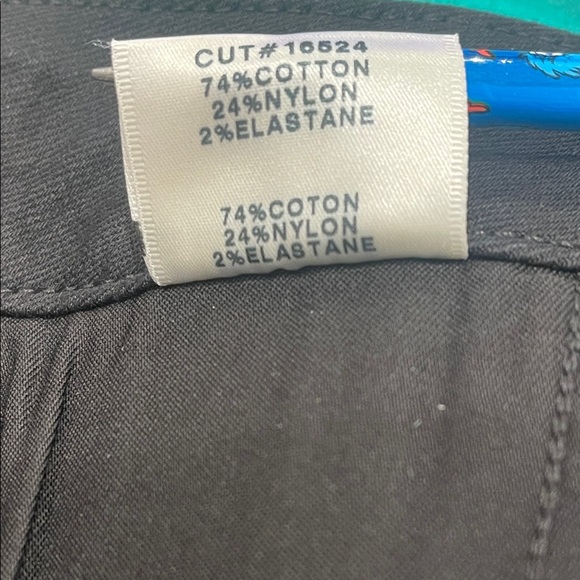 J Brand New worth Tags Natasha Sky High Crop Black Skinny Jeans In Pearl Size 28 - Picture 9 of 11